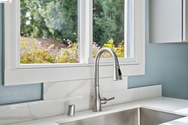 606 Masonic Ave, Albany, CA 94706