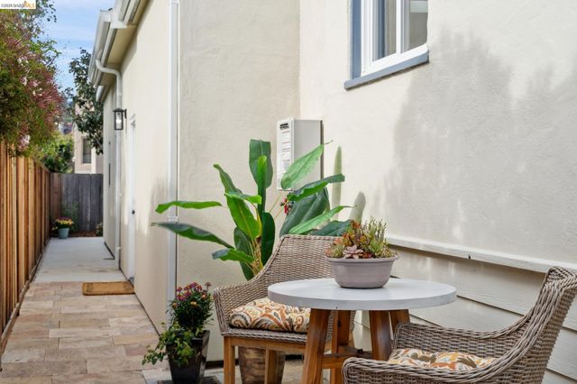 606 Masonic Ave, Albany, CA 94706