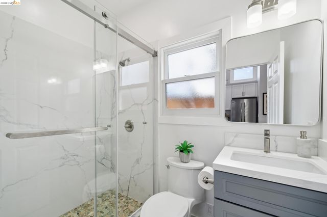 606 Masonic Ave, Albany, CA 94706