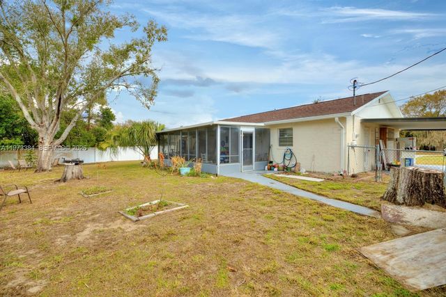 1718 Theon Street, Sebring, FL 33870