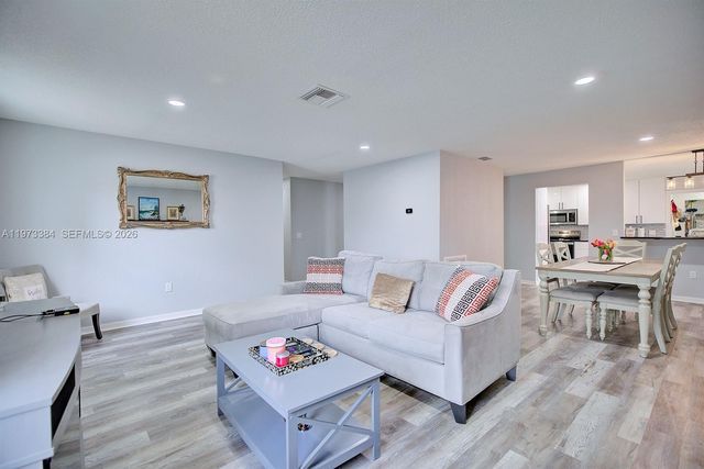 1718 Theon Street, Sebring, FL 33870