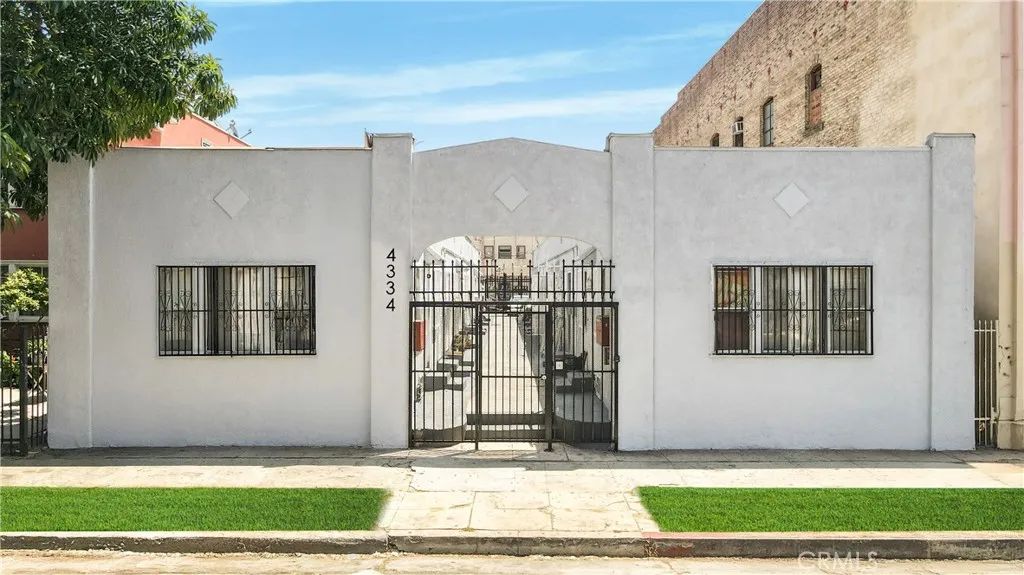 4334 S Main Street, Los Angeles, CA 90037
