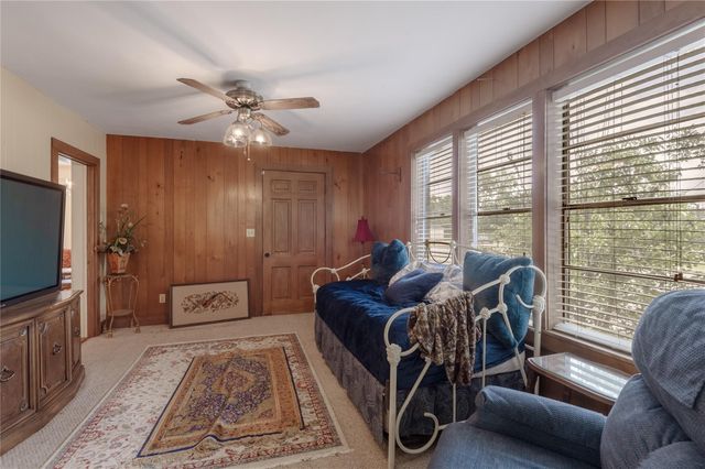 100 W Caroline Street, Trinity, TX 75862