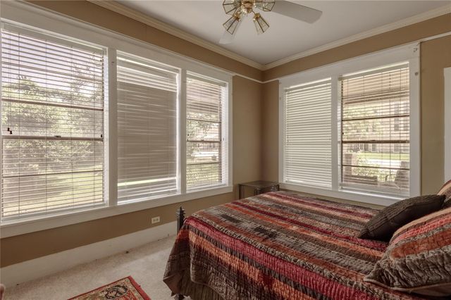 100 W Caroline Street, Trinity, TX 75862