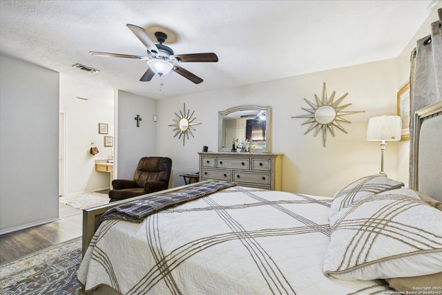 14026 Fairway Oaks, San Antonio, TX 78217