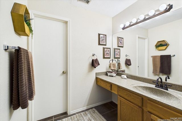 14026 Fairway Oaks, San Antonio, TX 78217