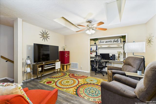 14026 Fairway Oaks, San Antonio, TX 78217
