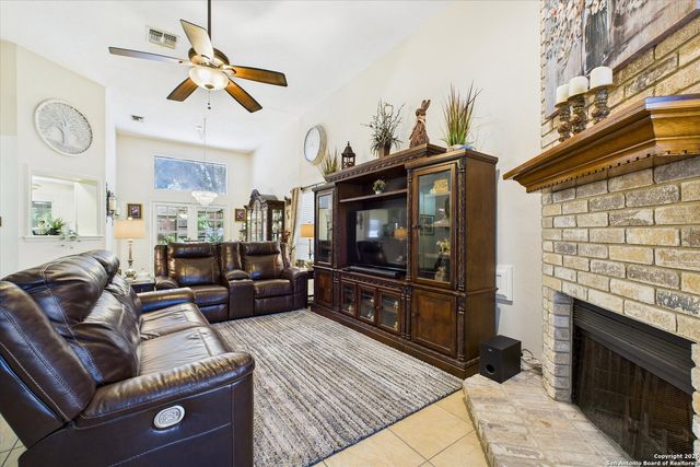 14026 Fairway Oaks, San Antonio, TX 78217