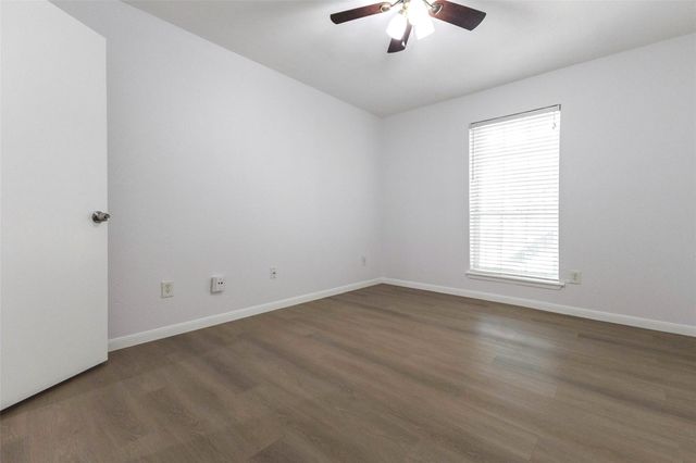 2800 Jeanetta Street 2207, Houston, TX 77063