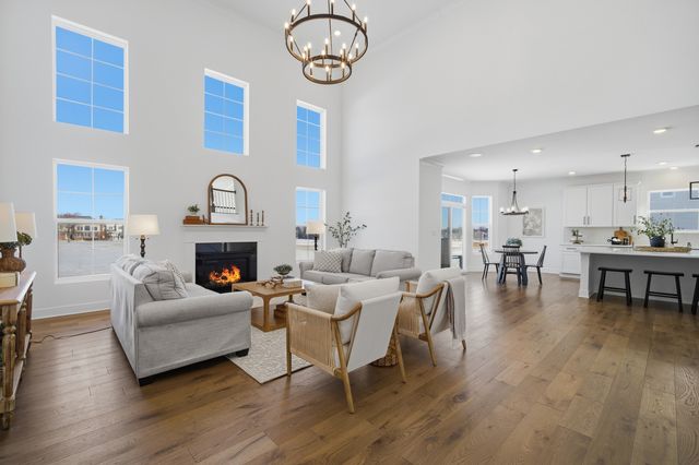 4 Crystal Downs Drive, Hawthorn Woods, IL 60047