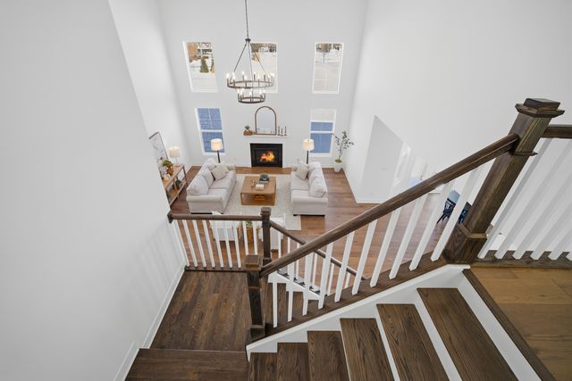 4 Crystal Downs Drive, Hawthorn Woods, IL 60047