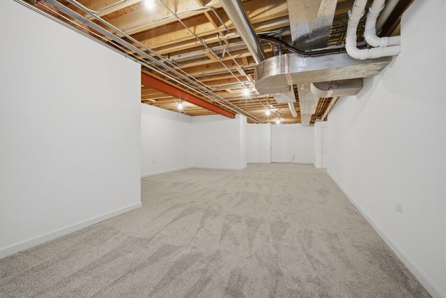 4 Crystal Downs Drive, Hawthorn Woods, IL 60047