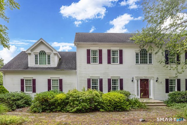 9 Taylor Ridge Road, Clinton, CT 06413