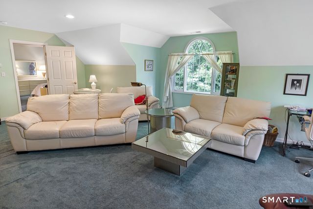 9 Taylor Ridge Road, Clinton, CT 06413