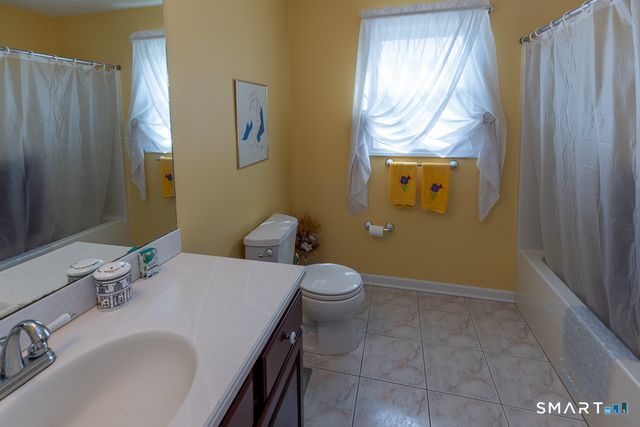 9 Taylor Ridge Road, Clinton, CT 06413