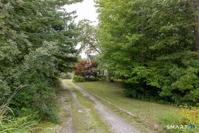 9 Taylor Ridge Road, Clinton, CT 06413