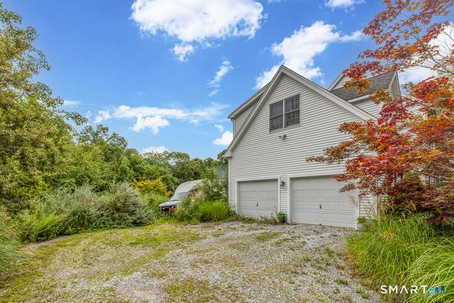 9 Taylor Ridge Road, Clinton, CT 06413