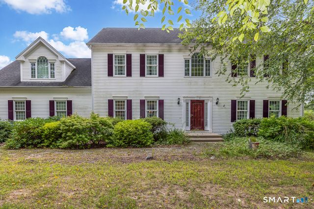 9 Taylor Ridge Road, Clinton, CT 06413