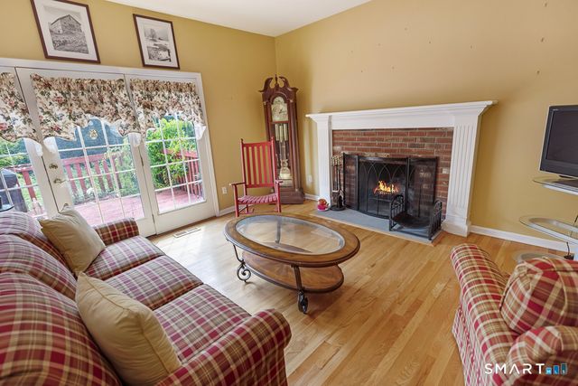 9 Taylor Ridge Road, Clinton, CT 06413
