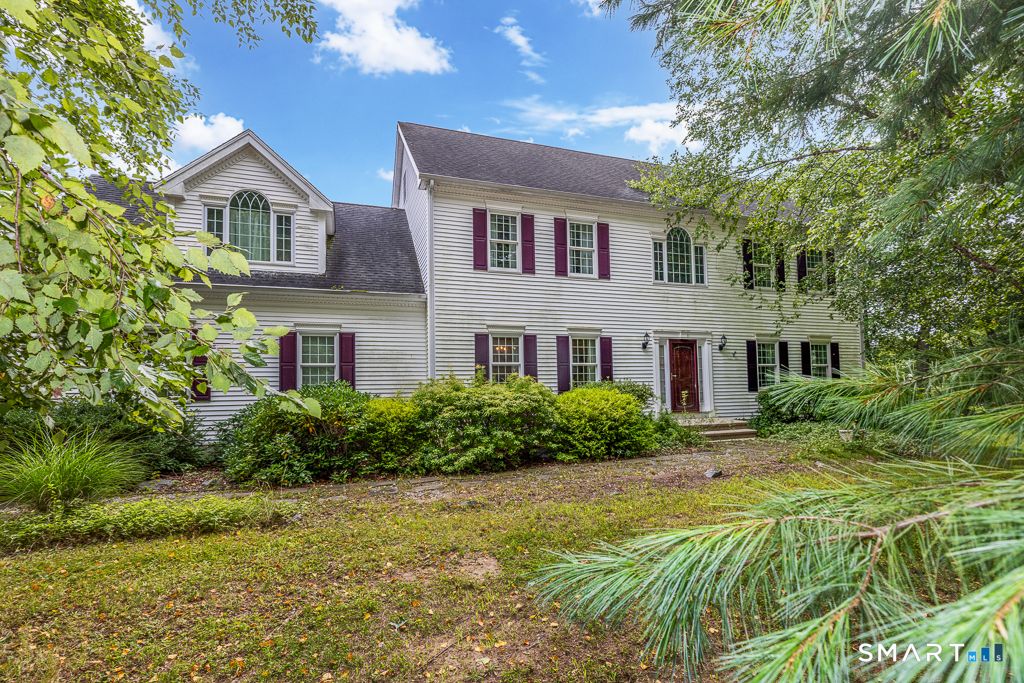 9 Taylor Ridge Road, Clinton, CT 06413