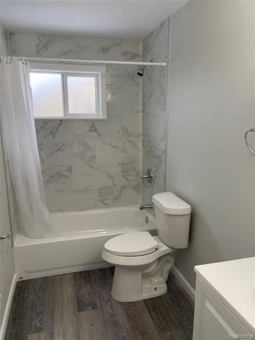 710 Melrose Street, Pontiac, MI 48340