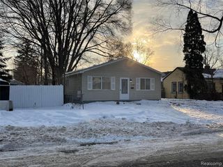 710 Melrose Street, Pontiac, MI 48340