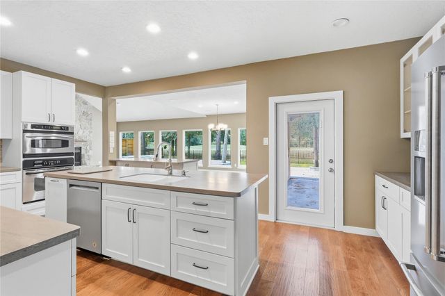9 Huntsmans Horn Circle, The Woodlands, TX 77380