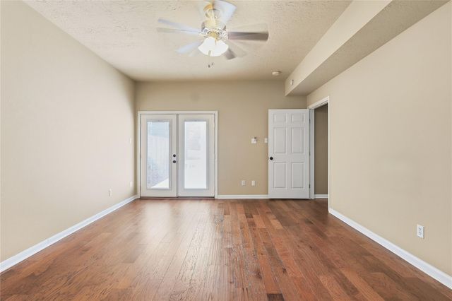 9 Huntsmans Horn Circle, The Woodlands, TX 77380