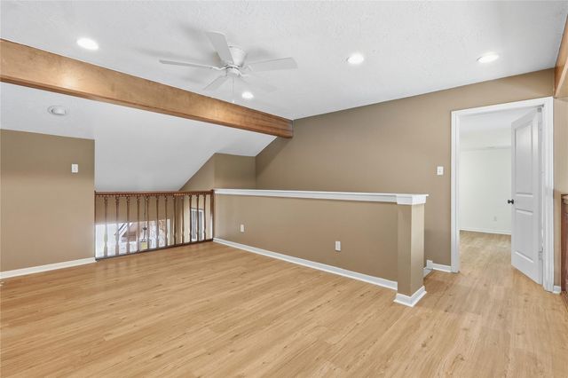 9 Huntsmans Horn Circle, The Woodlands, TX 77380
