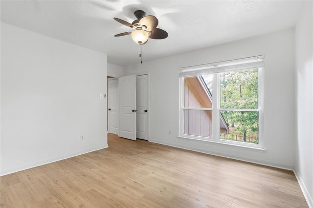 9 Huntsmans Horn Circle, The Woodlands, TX 77380