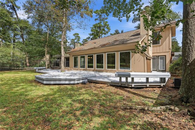 9 Huntsmans Horn Circle, The Woodlands, TX 77380
