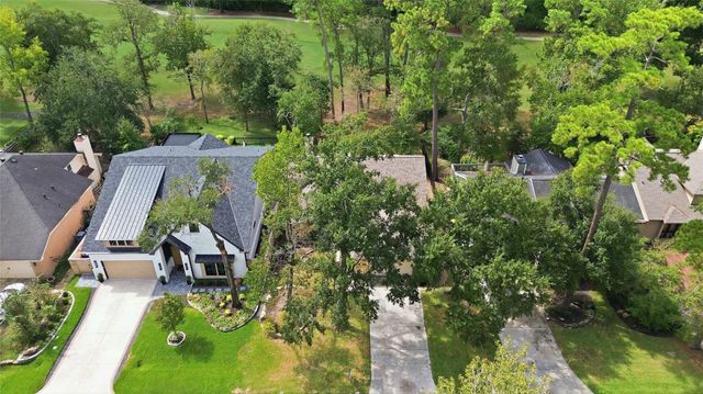 9 Huntsmans Horn Circle, The Woodlands, TX 77380
