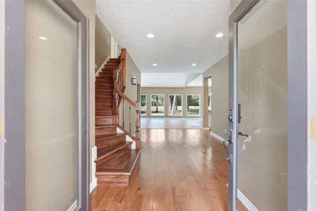 9 Huntsmans Horn Circle, The Woodlands, TX 77380