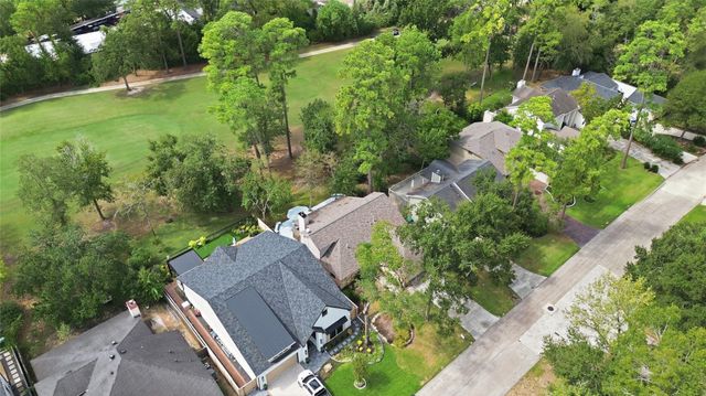 9 Huntsmans Horn Circle, The Woodlands, TX 77380