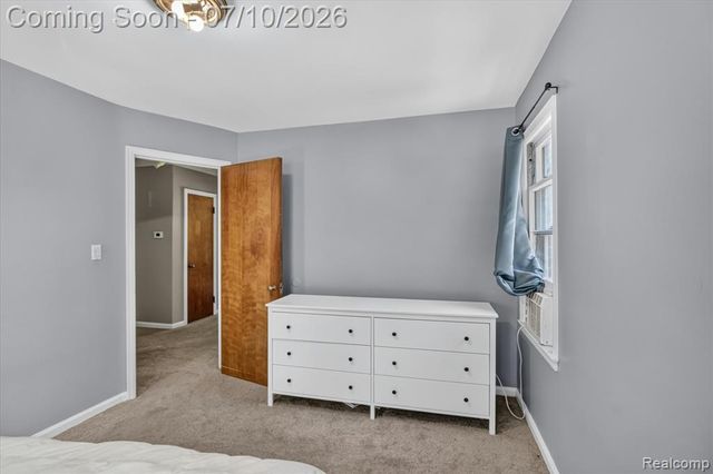 17125 Lennane, Redford, MI 48240