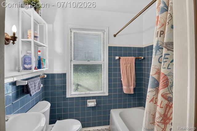 17125 Lennane, Redford, MI 48240