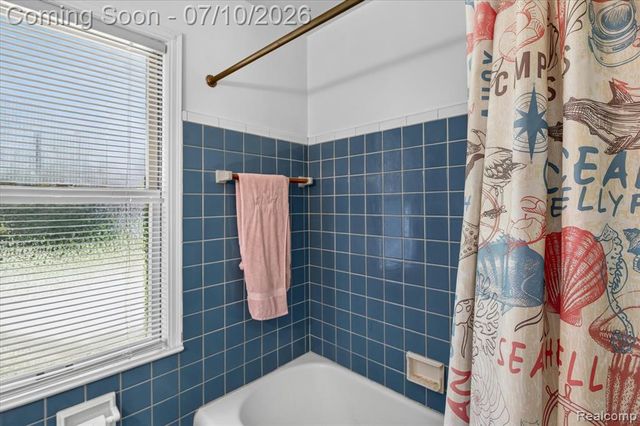 17125 Lennane, Redford, MI 48240