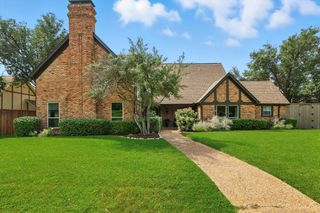 1928 Deerfield Drive, Plano, TX 75023