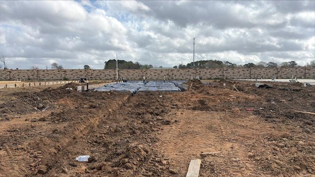 1892 Redwood Lane, Dayton, TX 77535