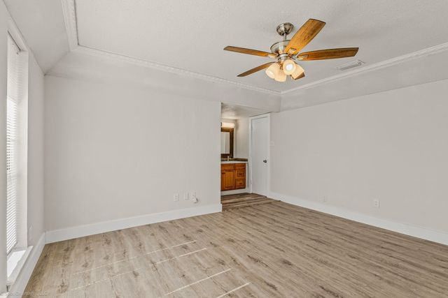 325 Kimberly Drive, Mesquite, TX 75149