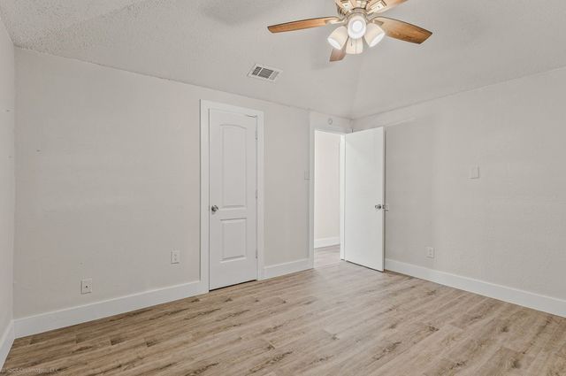 325 Kimberly Drive, Mesquite, TX 75149