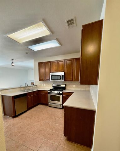 3514 Leaf Vines Drive, Spring, TX 77386