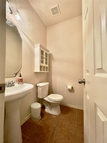 3514 Leaf Vines Drive, Spring, TX 77386