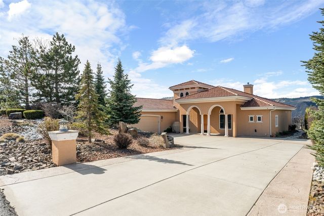 502 Desert Canyon Boulevard, Orondo, WA 98843
