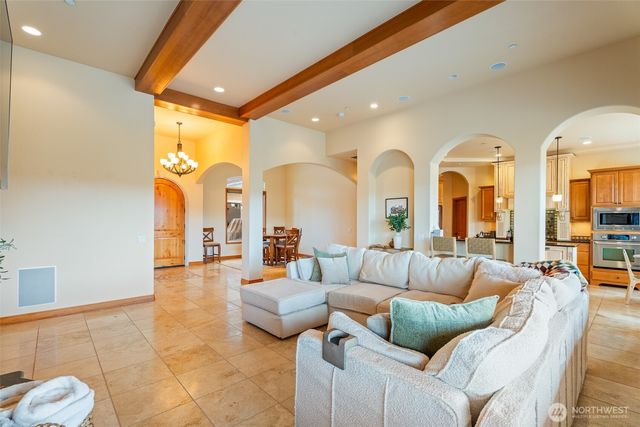 502 Desert Canyon Boulevard, Orondo, WA 98843