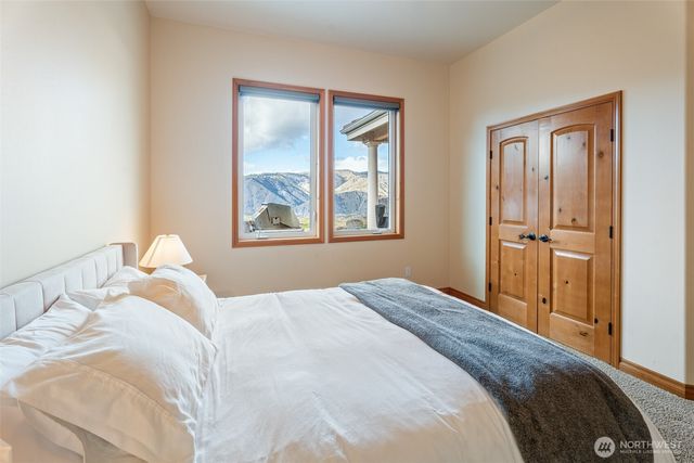 502 Desert Canyon Boulevard, Orondo, WA 98843