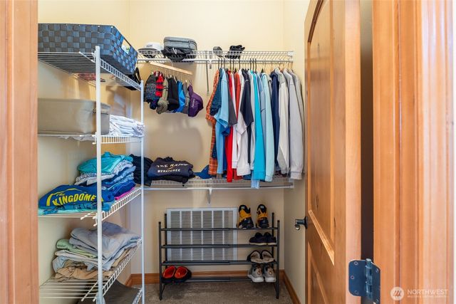 502 Desert Canyon Boulevard, Orondo, WA 98843