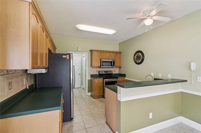 2530 Rosehill Circle, Lithia Springs, GA 30122