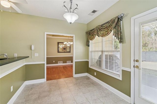 2530 Rosehill Circle, Lithia Springs, GA 30122