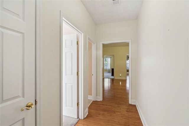 2530 Rosehill Circle, Lithia Springs, GA 30122